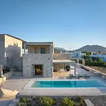Villa Helia With Swimming Pool Protorgia