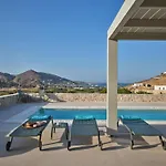 Helia With Swimming Pool Protorgia