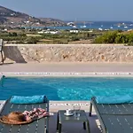Villa Helia With Swimming Pool