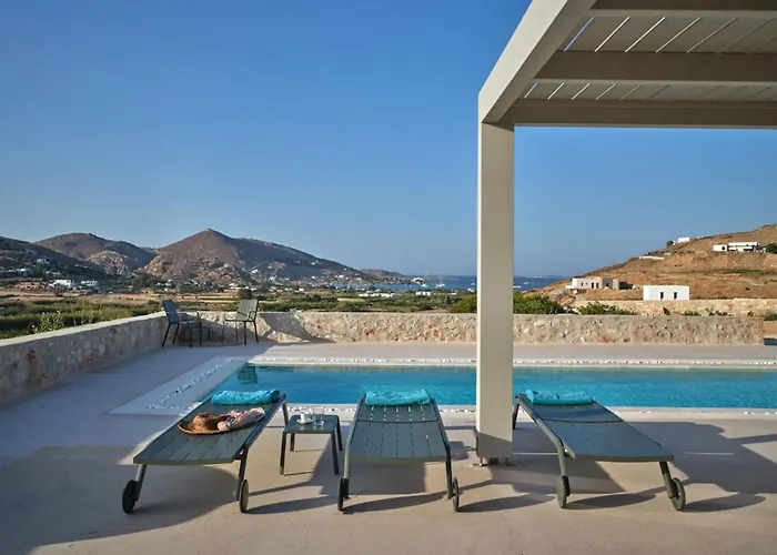 Helia With Swimming Pool Protorgia